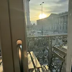 Appartement Parisien - Balcon Face Au Louvre