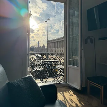 Appartamento Parisien - Balcon Face Au Louvre